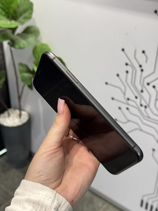 Гарантія • iPhone 11 • Black • 256GB • 90%Акб • Оплата частинами
