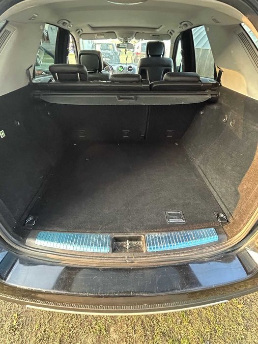 Roleta bagażnika Mercedes ML W164