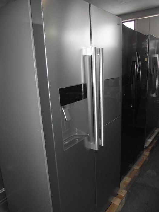 Lodówka side by side Midea KS-EIX 6.23 No Frost kostkarka  Barek