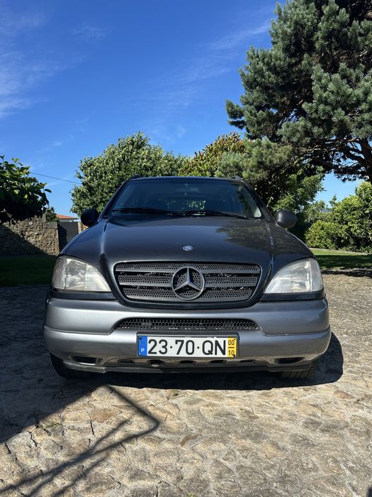 Mercedel ML320 V6