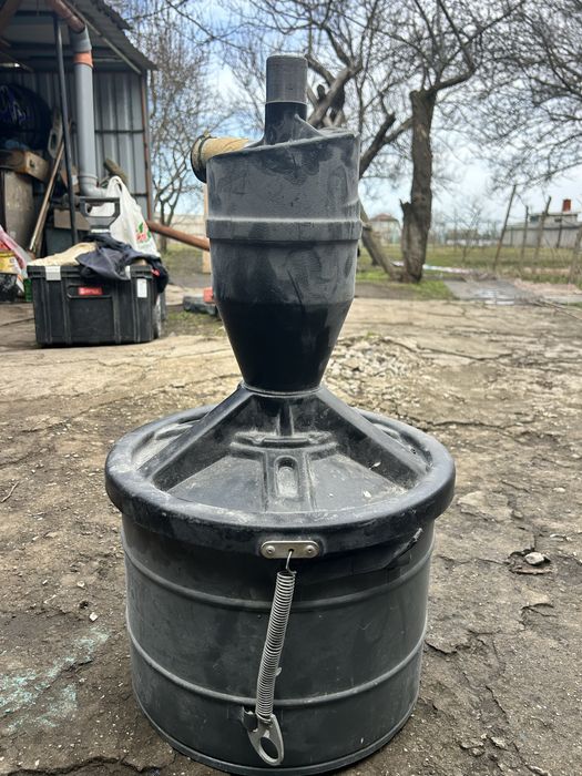 Пиле збірник Циклон