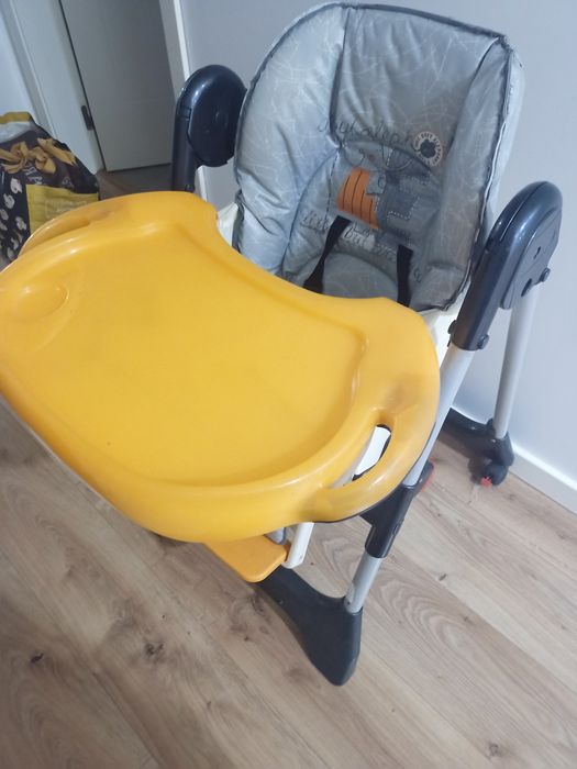 Cadeira papa Chico / atividades