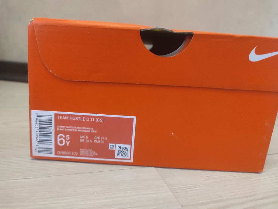 Кросовки nike team hustle d 11 (GS)