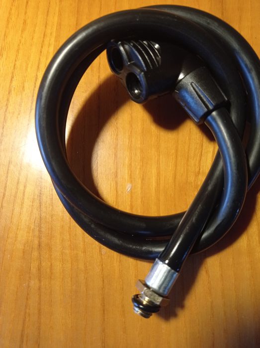 Wężyk pompki z zaciskiem AV DV