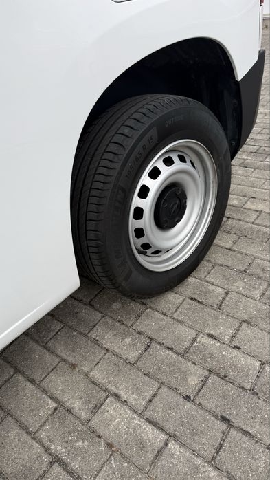 Opel Combo 1.5 CDTI -L1H1-102 CV-3 Lug