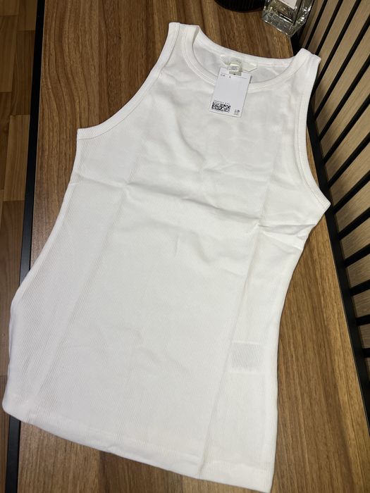 Базовий топ в рубчик H&M нова модель