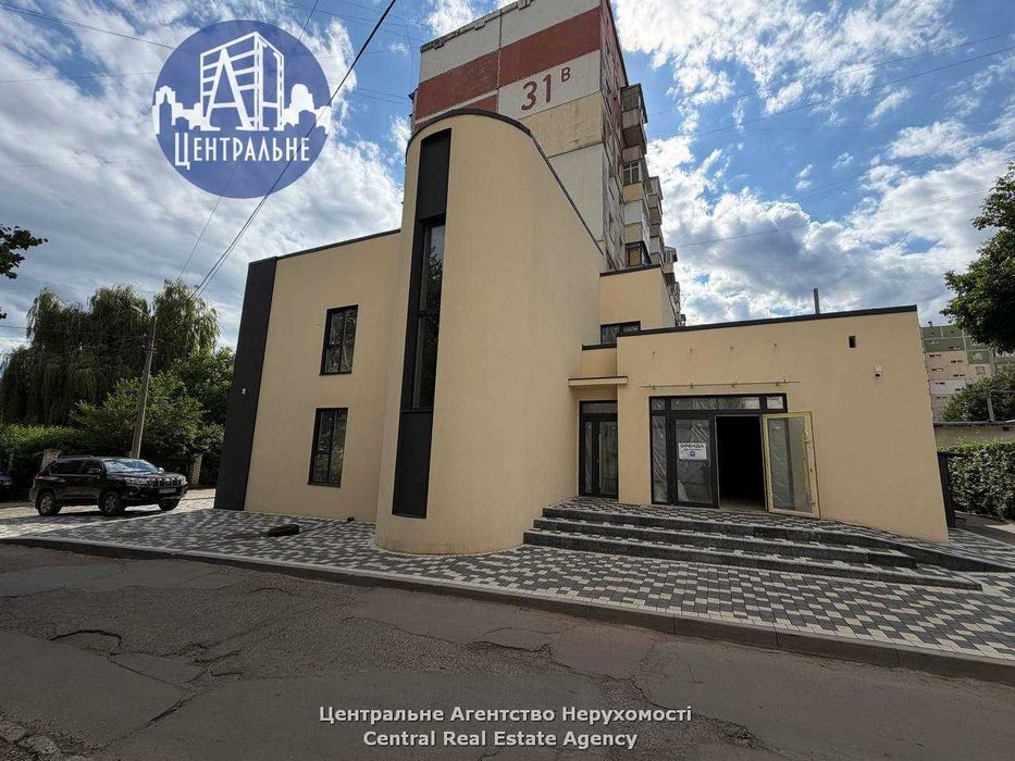 Пропонується в оренду обʼєкт нерухомості для бізнесу.