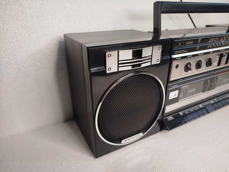 Magnetofon Kasetowy z radiem SANYO W170LO