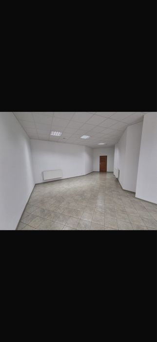Lokal usługowy do wynajecia . Klodzko Ul . Rodzinna - 85 m2