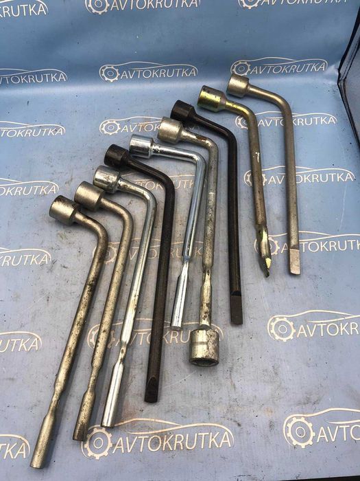 Ключ колісний на 21 Nissan Kia Hyundai Toyota Mitsubishi