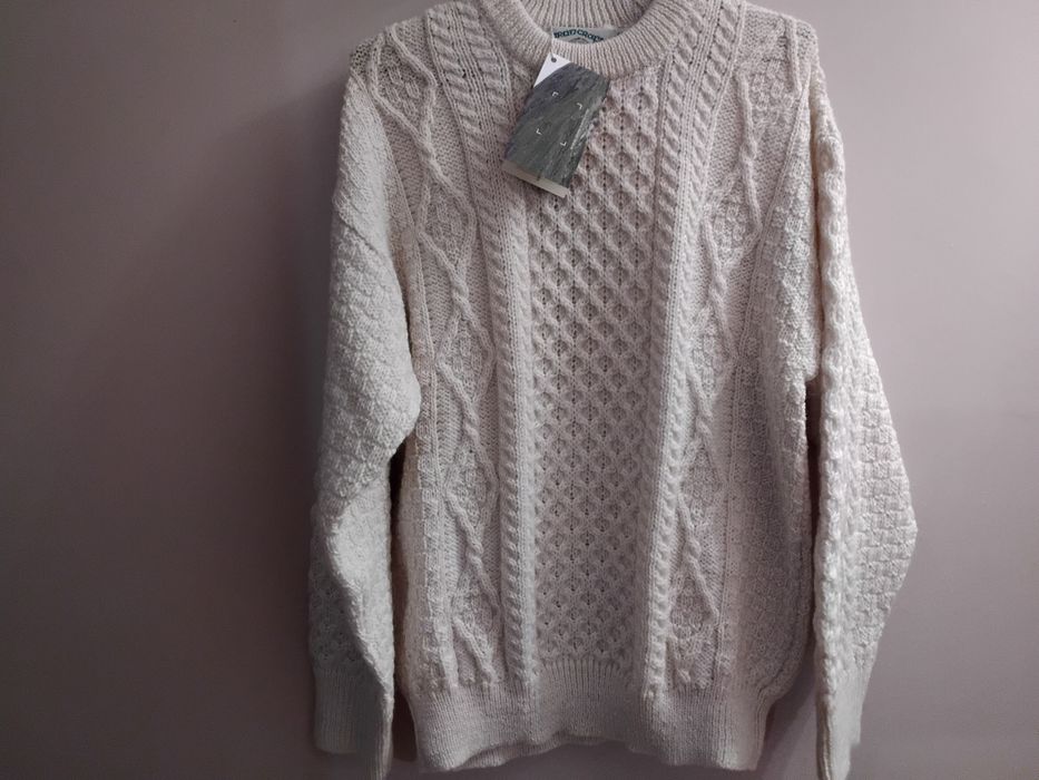 Aran Crafs oryginalny wełniany nowy z metkami