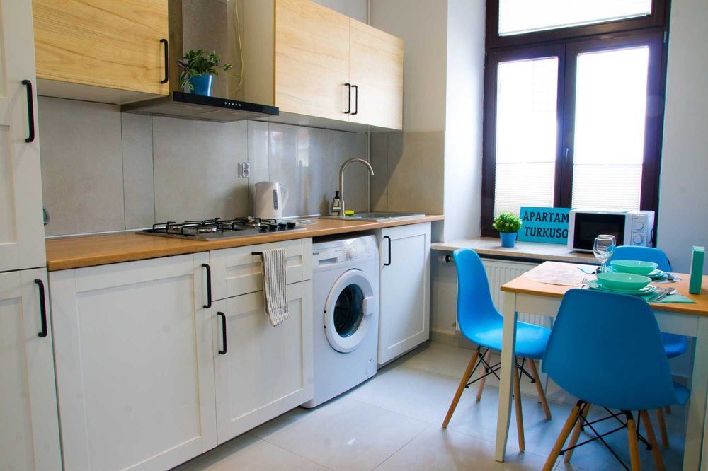 Apartament na doby w ścisłym Centrum-ul. Świętoduska- Turkusowy