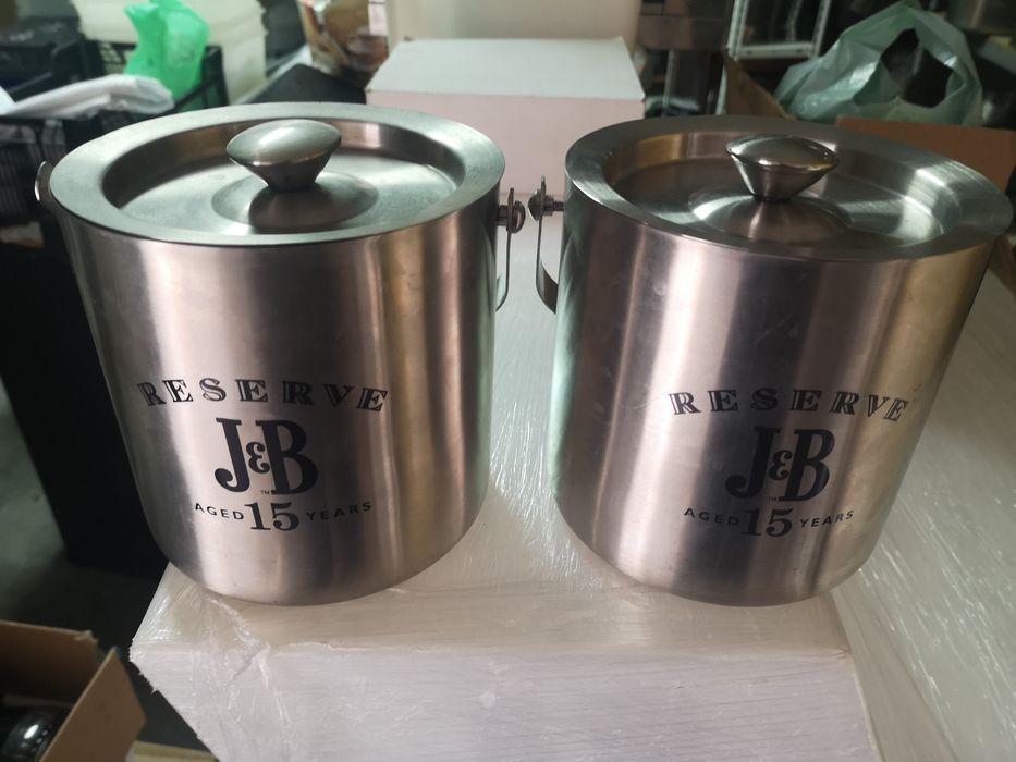 Frapes em inox com tampa