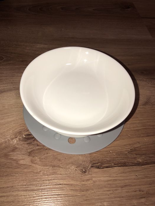 Miska dla kota porcelanowa biała