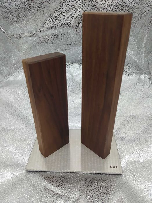Stojak na noże  Kai   made in Japan