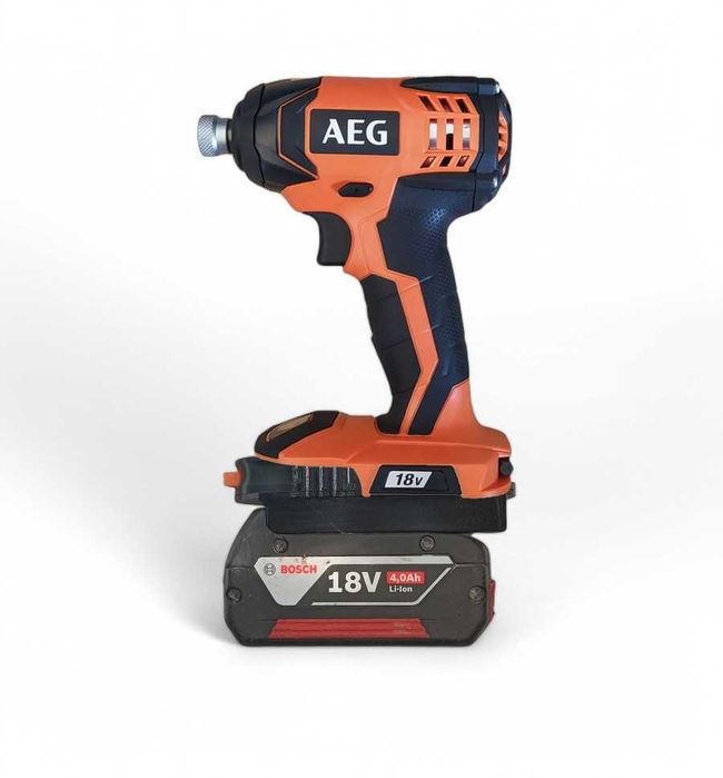 Adapter narzędzi AEG na baterie Bosch PRO
