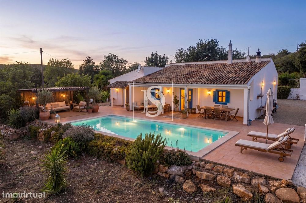 T2 Villa for Sale in Querença, Tôr and Benafim, Loulé