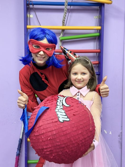 День народження , аніматори, аквагрим, піньята, шоу, свято, фотограф