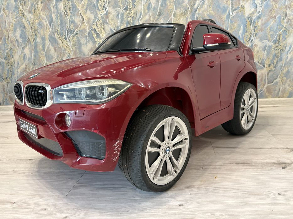 Дитячий електромобіль BMW x6m