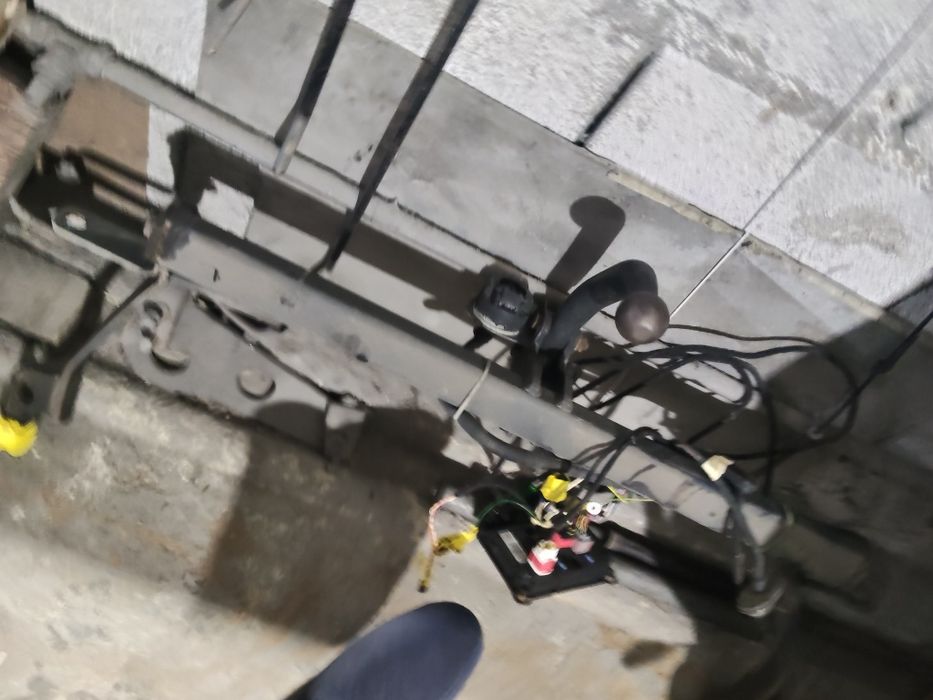 Gancho do reboque Citroën Berlingo longa e partner original com ins