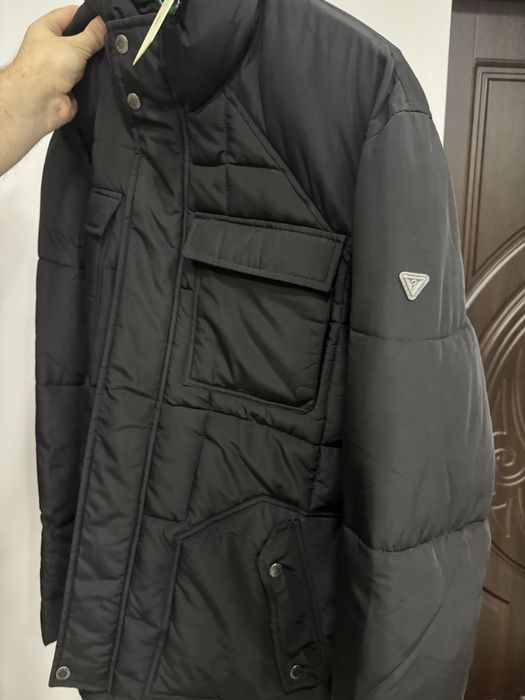 Куртка нова Guess оригінал XL
