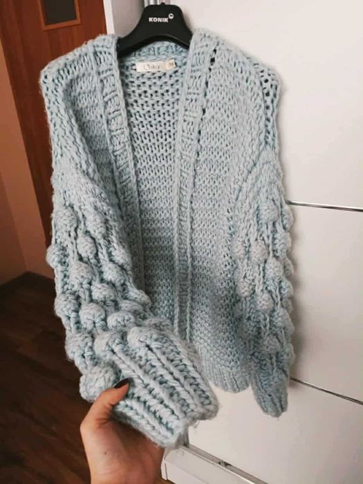 Jasnoniebieski Puszysty Kardigan z Rękawami Bubble, Osley, M-L/38-40