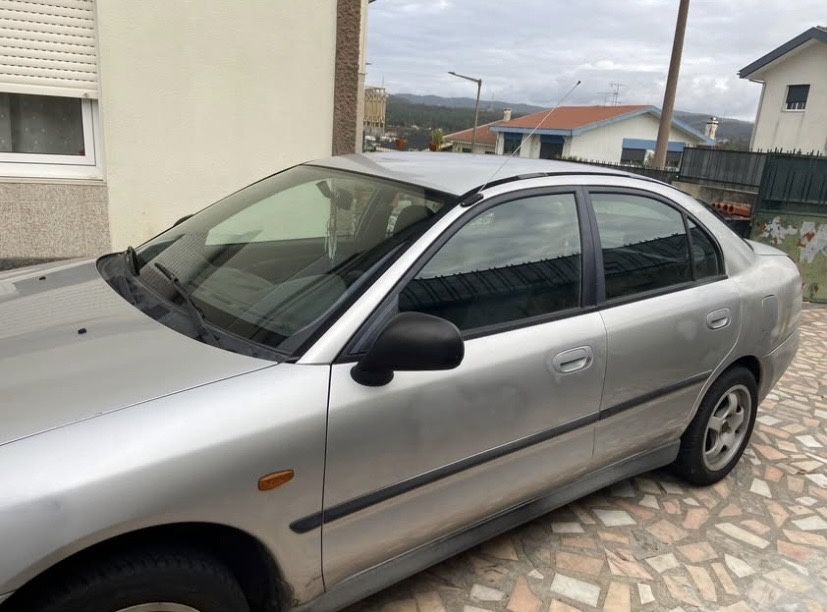 Mitsubishi Carisma 1.6 16v