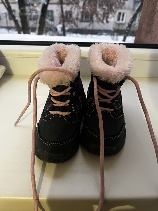 Дитячі  черевики