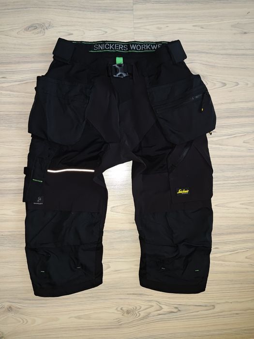 50 Snickers FlexiWork 6905 stretch/RipStop piratki 3/4 spodenki z kieszeniami na nakolanniki BHP
