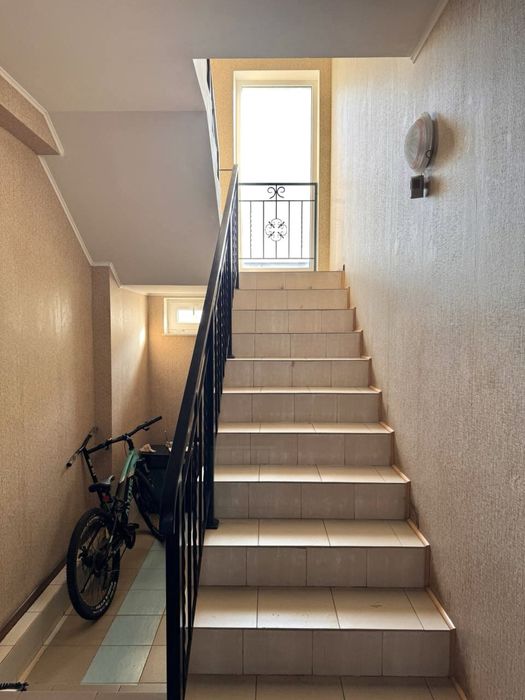 На продаж будинок на 4 окремі квартири / готовий бізнес