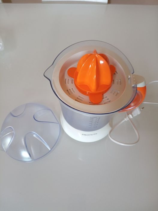 Espremedor de citrinos