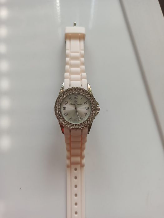 Zegarek z silikonowym paskiem biały cyrkonie błyszczący srebrny