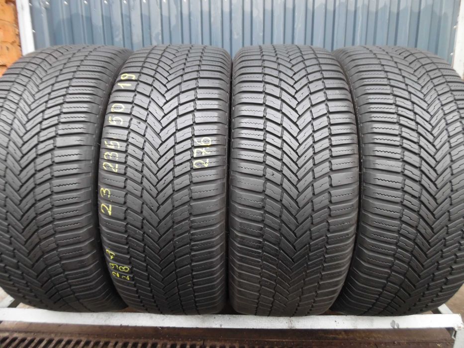 276. Opony WIELOSEZONOWE 235/50/19
