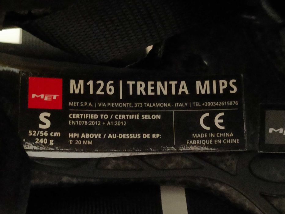 Capacete MET Trenta MIPS "NOVO"