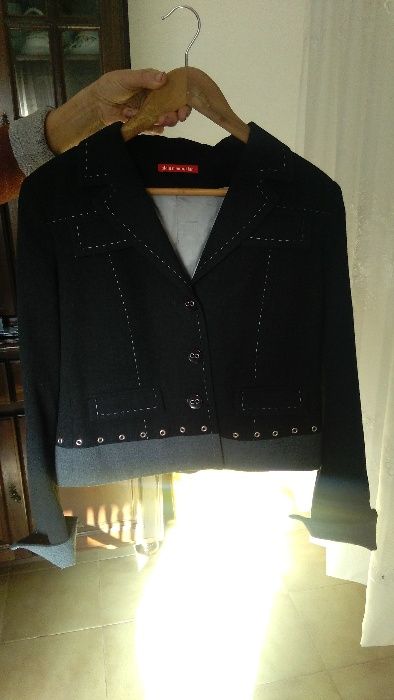 Casaco e saia senhora