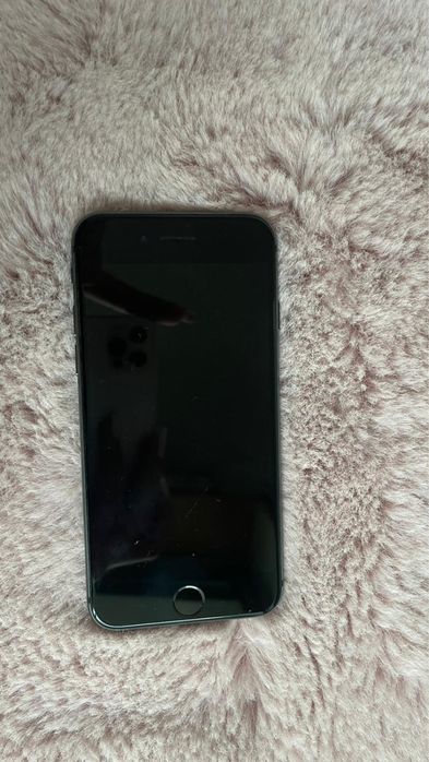 Iphone 8  64gb touch id