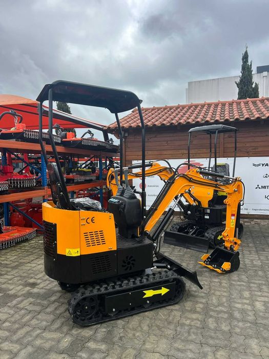 Mini Escavadora TRS Giratória HT12 – 4.800€ | Entrega Gratuita