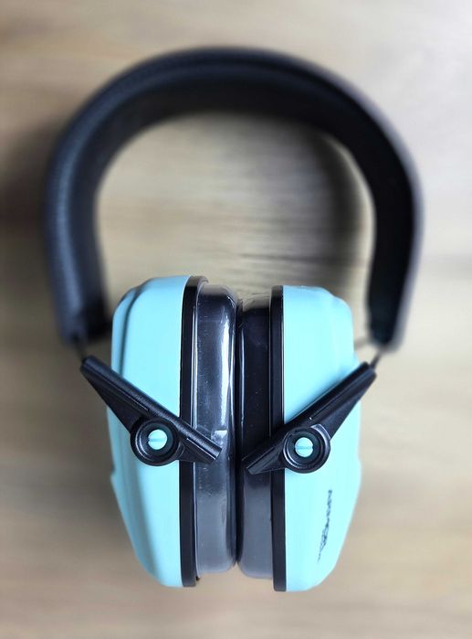 Ochronniki słuchu tłumiące hałas