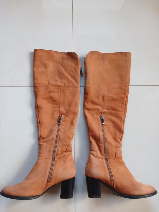 Шкіряні жіночі чоботи руді 38 розмір