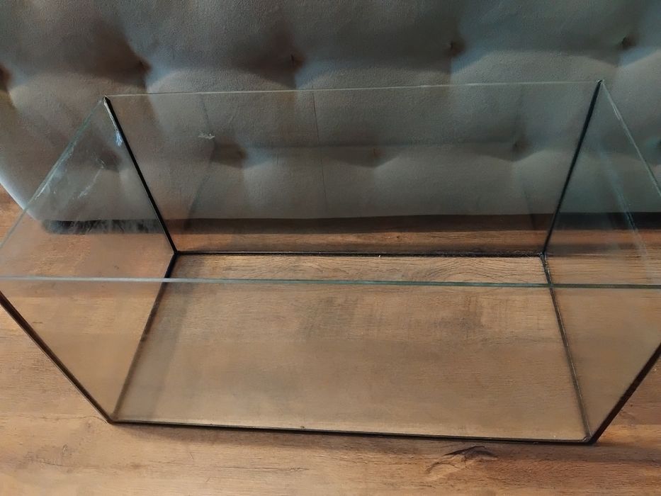 Akwarium 60x30x30 z pokrywą 54L