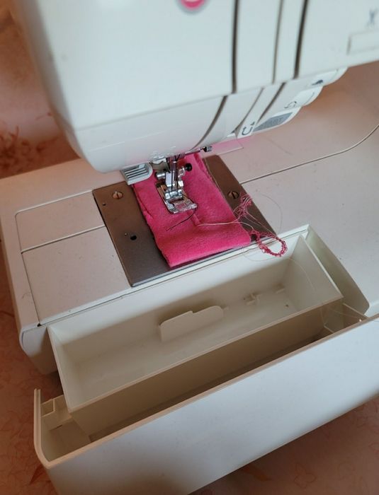 Швейна машинка електрична