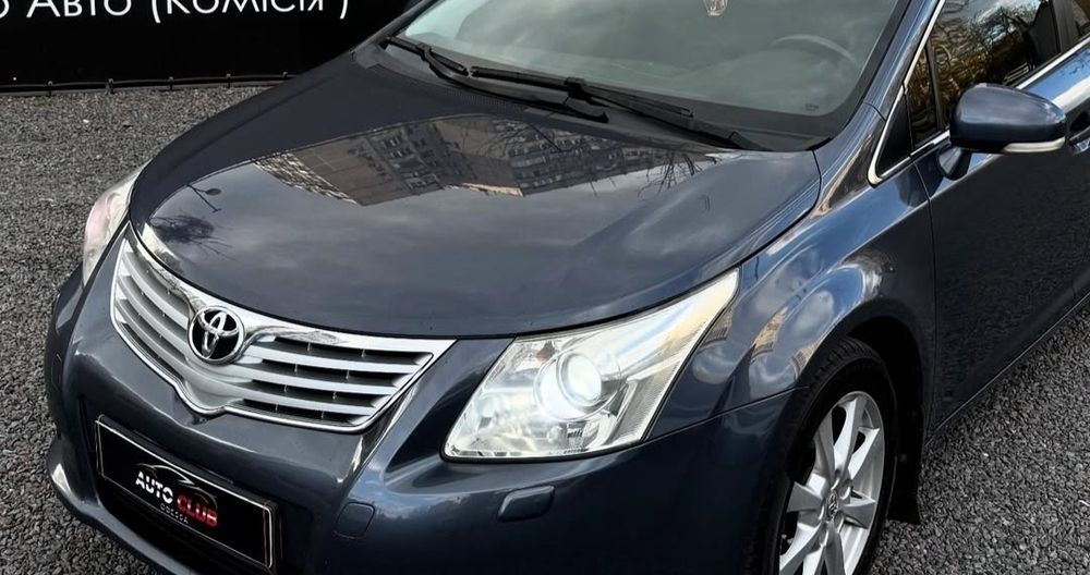 Продам авто Тайота авенсис