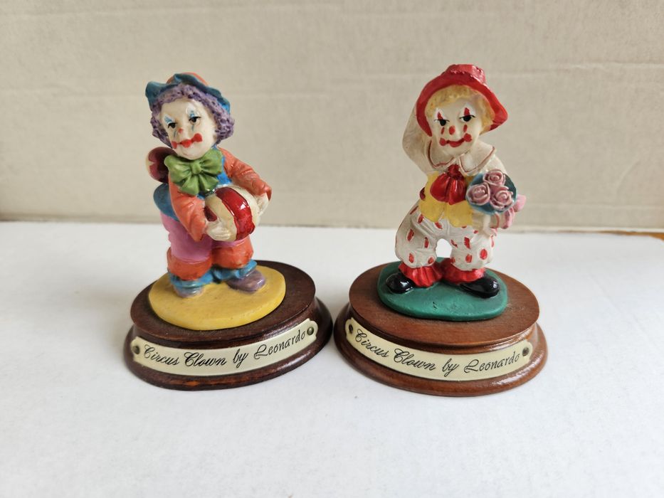 Conjunto 2 Figuras Palhaço de Circo Leonardo