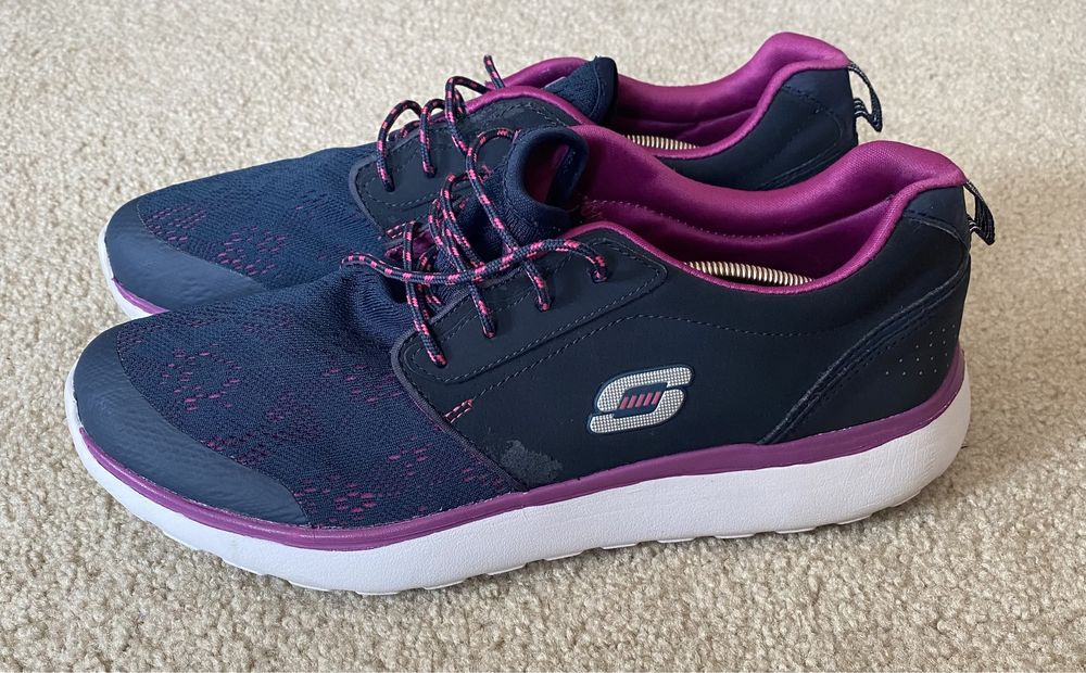 Кросівки Skechers Light Weight 42р.