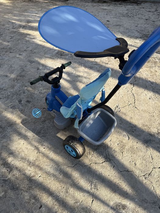 Triciclo infantil com pega para adulto e assento
