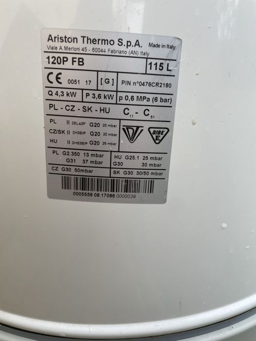 Ariston pojemnosciowy podgrzewacz wody 120