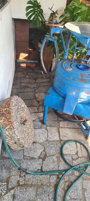 Moinho pedra elétrico monofasico