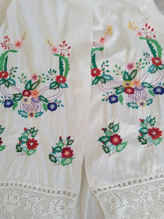 Старий вишитий рушник