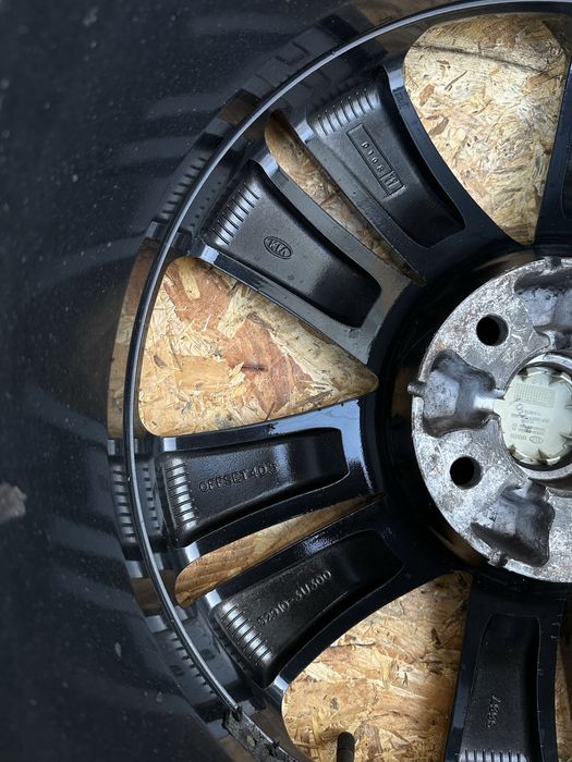 Диски5/114.3R18 ET40.5 цо(діа)67.1 KIA Hyundai титани диски