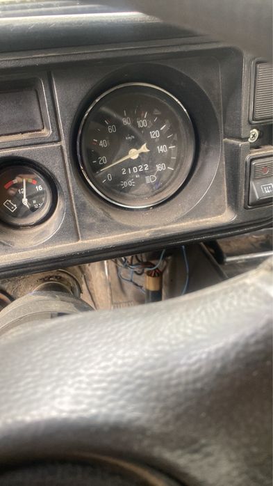 Продам ваз 2105